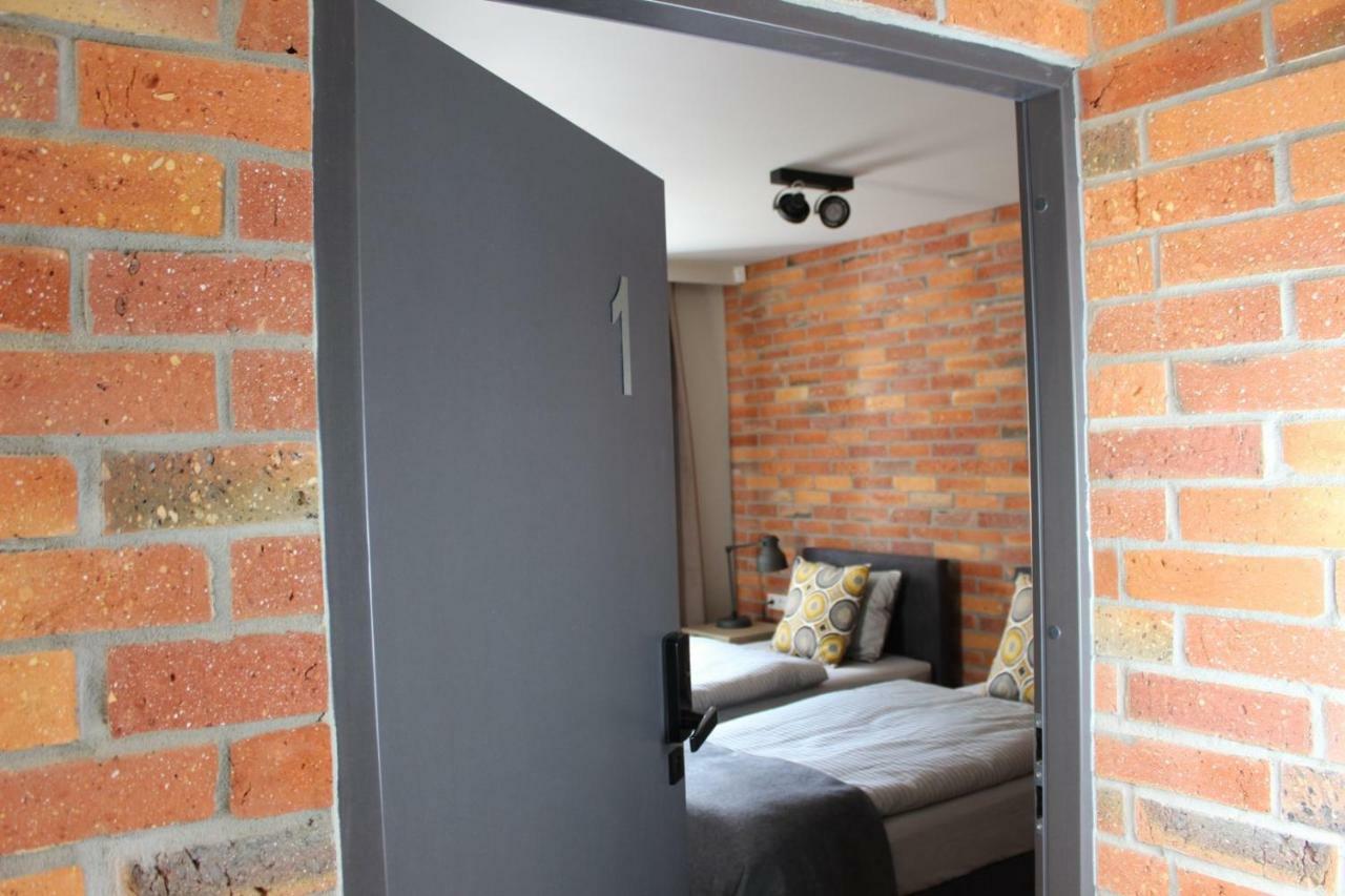 Apartamenty Centrum Park Sowinskiego 19 Zielona Góra Exterior foto