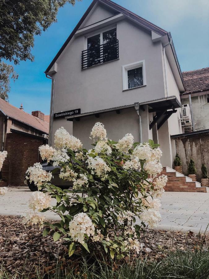 Apartamenty Centrum Park Sowinskiego 19 Zielona Góra Exterior foto